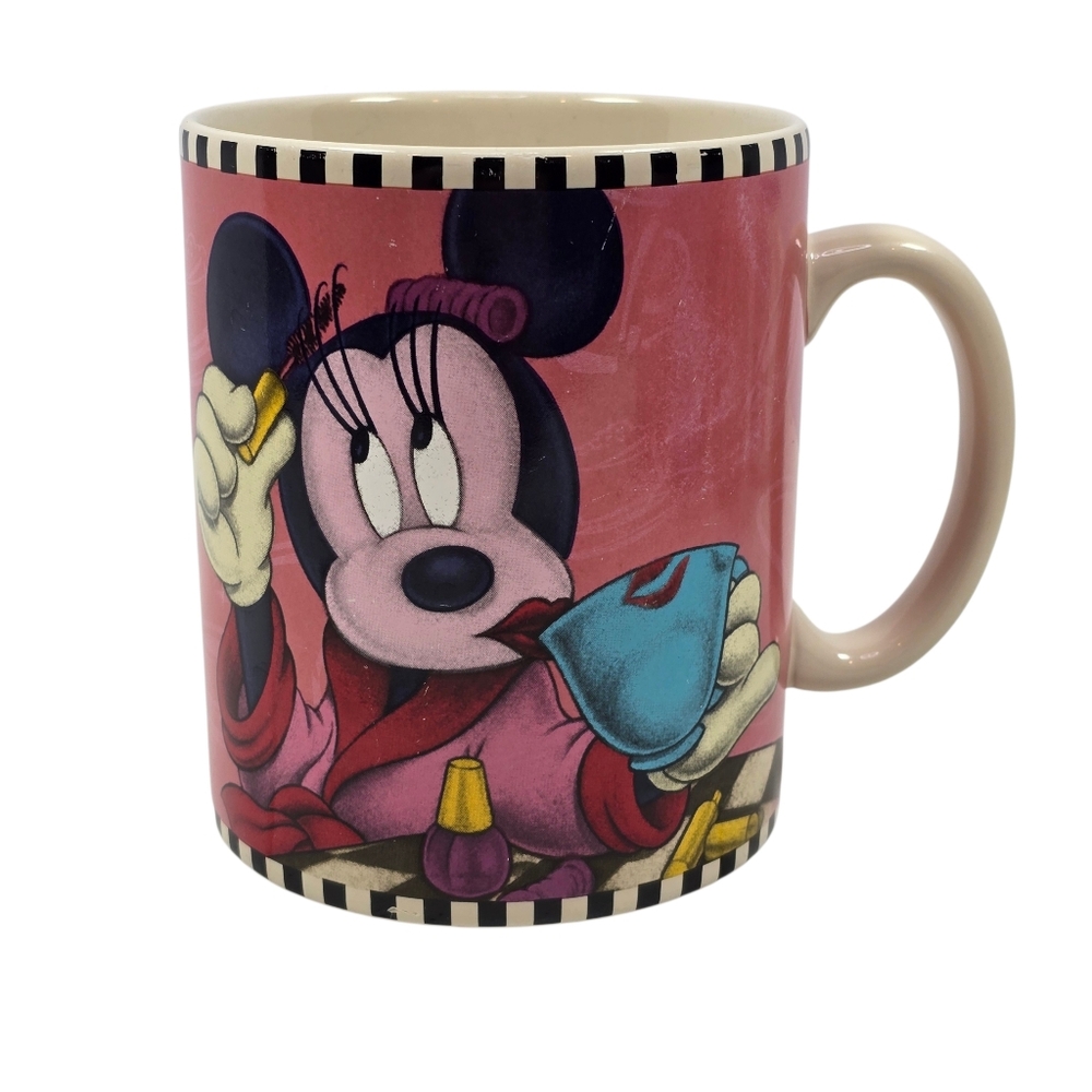 Disney Parks Minnie Mouse Coffee Mug "Nobody Ever Said Looking This Good" 24 oz.